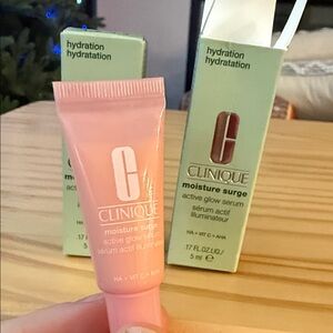 Clinique Moisture Surge Active Glow Serum in Pink